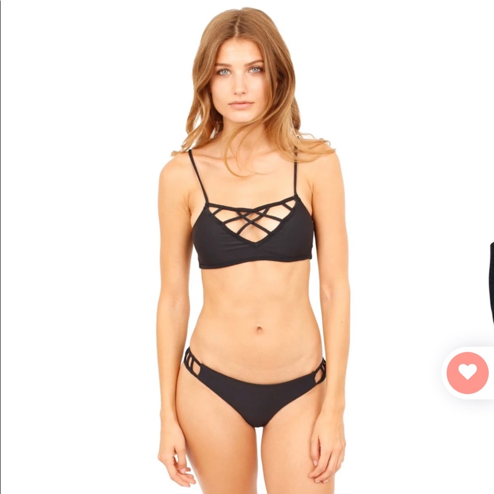 Issa de mar bikini top